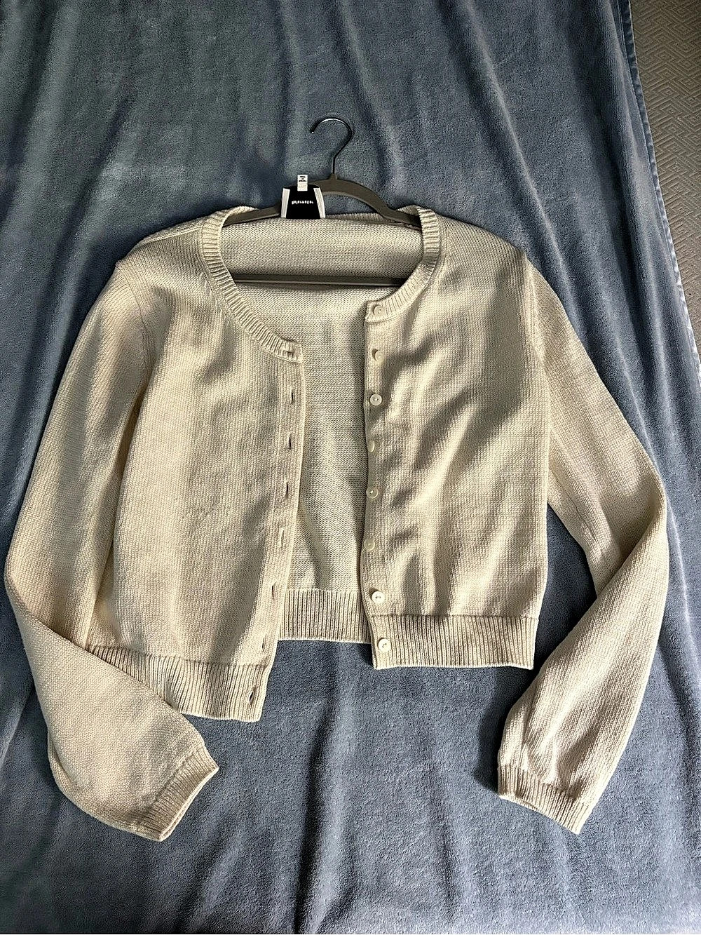 Reformation Cream Button-Front Cardigan Size Medium